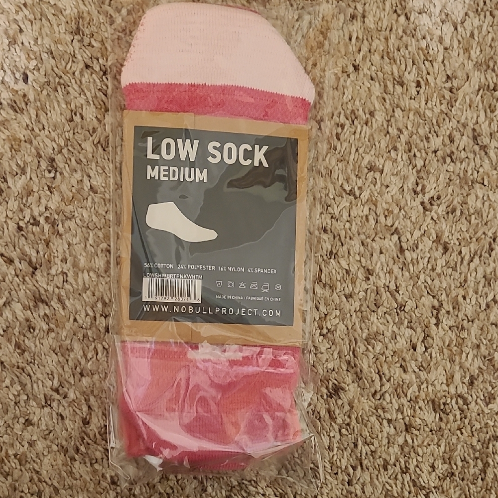 NOBULL Pink Athletic Low Socks - Medium